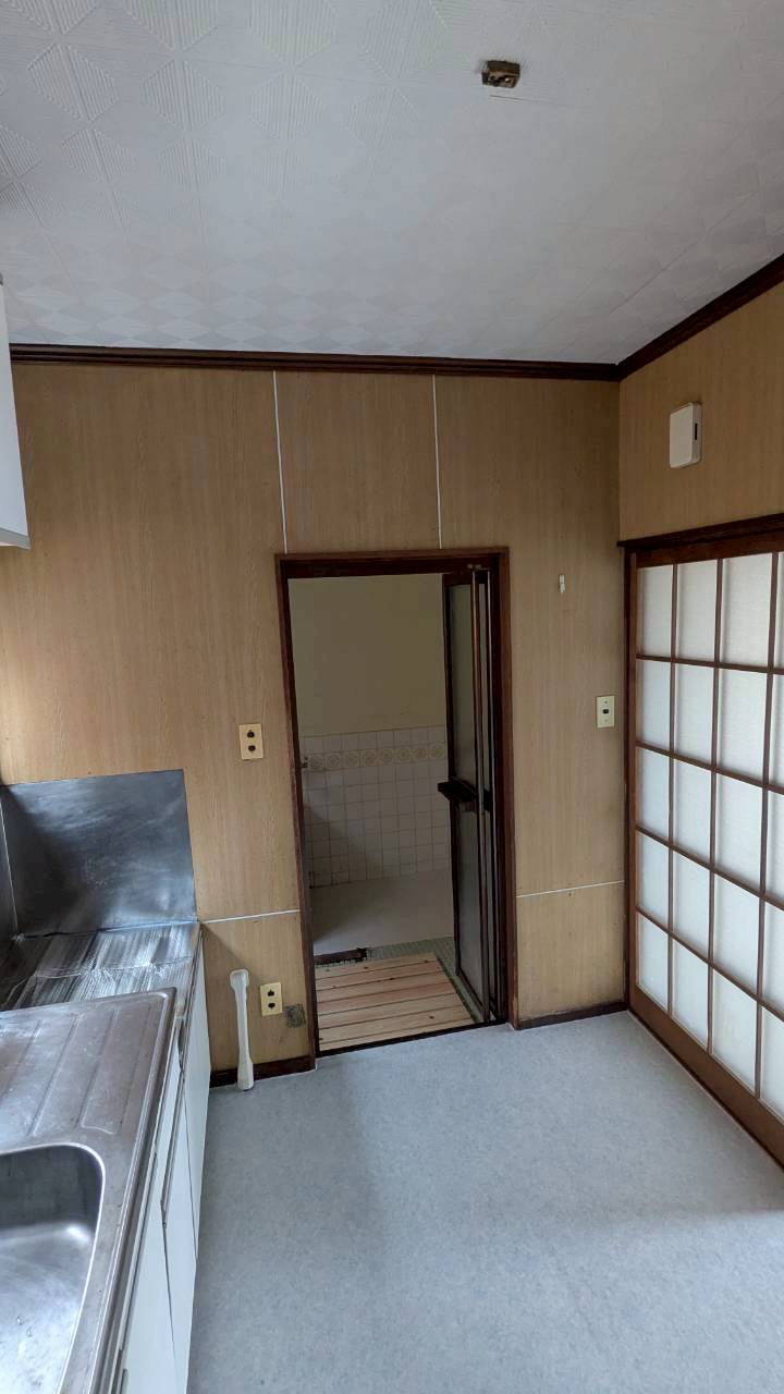 築古戸建ての出口戦略｜売るか持ち続けるかの判断基準